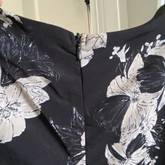 Piper and Scoot Gracie Floral Jumpsuit - Picture 3 of 7